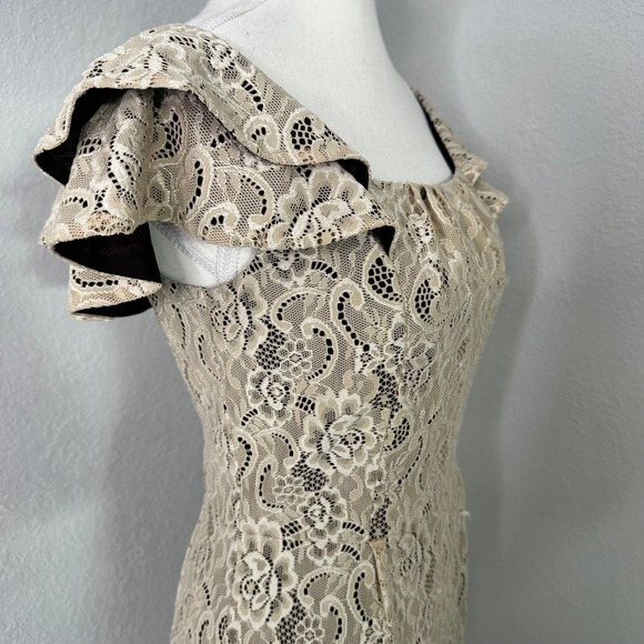 Antonio Melani Dress Size 2 Beige brown floral rose Lace Ruffle Sleeve Dress - Picture 3 of 6